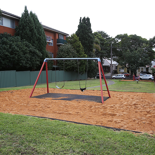 64 Kensington Road Park swings